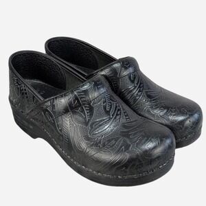 Dansko Professional Black Tooled Leather Clog EU 41 US 11-11.5